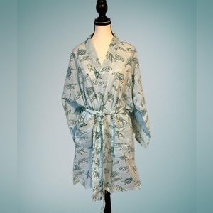 🔥NWT🔥Mahogany Turtle Short Robe - Medium